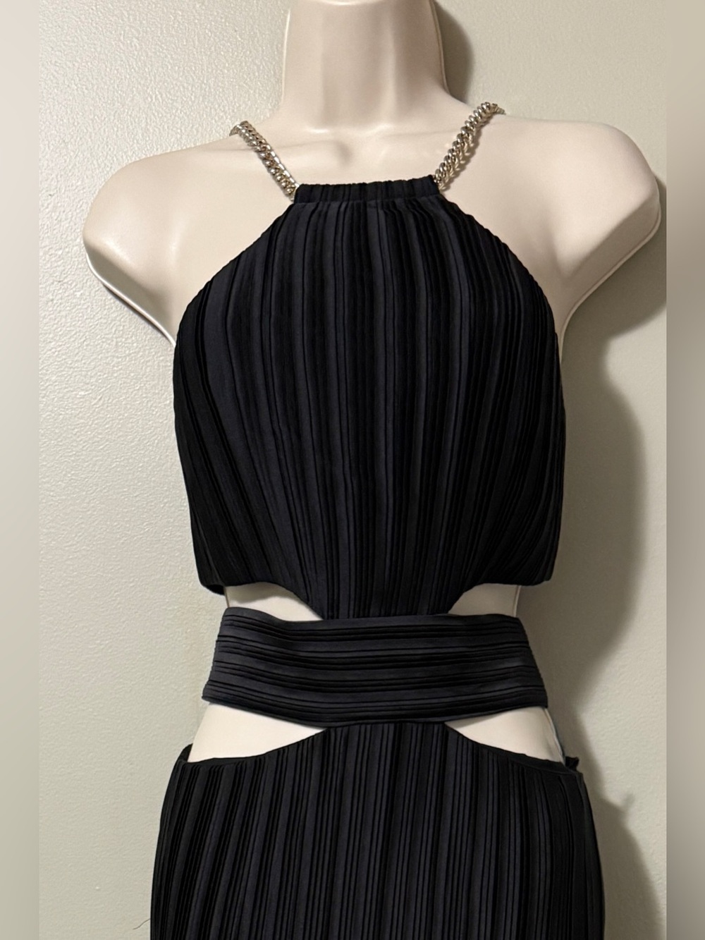 Aifos Juliana Halter Black Cut Out Plisse Gown - Picture 6 of 11